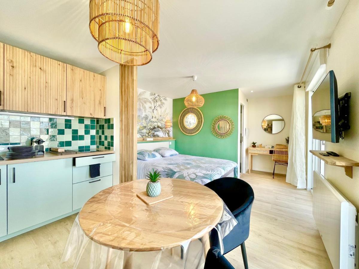 Le Phare Ouest - 80 M De La Mer - Vue Ocean Sur Le Balcon - Entierement Renove - Internet Haut Debit - Nouveau Плёмёр Экстерьер фото