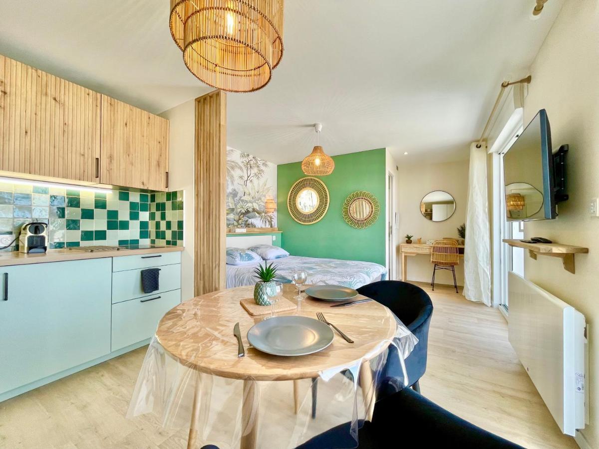 Le Phare Ouest - 80 M De La Mer - Vue Ocean Sur Le Balcon - Entierement Renove - Internet Haut Debit - Nouveau Плёмёр Экстерьер фото