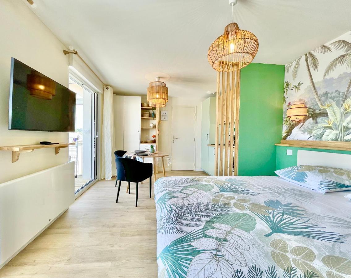 Le Phare Ouest - 80 M De La Mer - Vue Ocean Sur Le Balcon - Entierement Renove - Internet Haut Debit - Nouveau Плёмёр Экстерьер фото